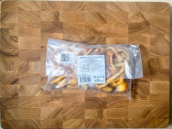 Сыр 150 гр ГОРНЫЙ СЫРОВАР (Ассорти копчёный) в Элисте