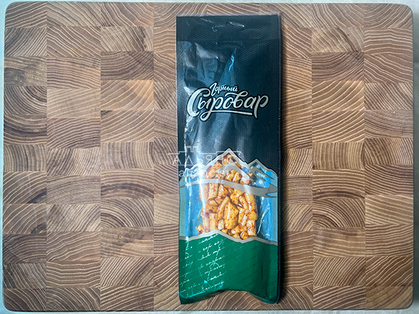 Сыр 60 гр ГОРНЫЙ СЫРОВАР (Бочонок копчёный с аджикой) в Элисте